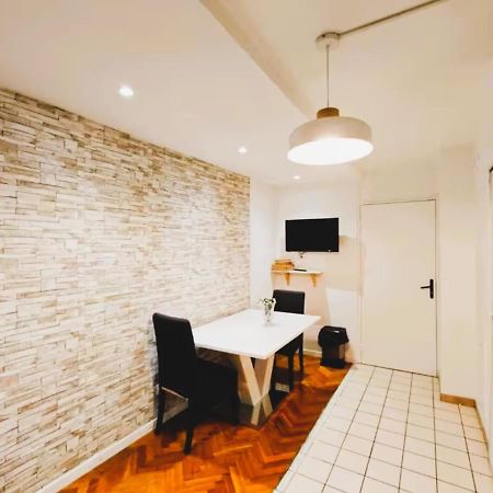 Mini-Studio Avec Kitchenette Ou Chambre Confort Avec Frigo Et Tv - Parking En Option Sur Resa ! Chaville Eksteriør bilde