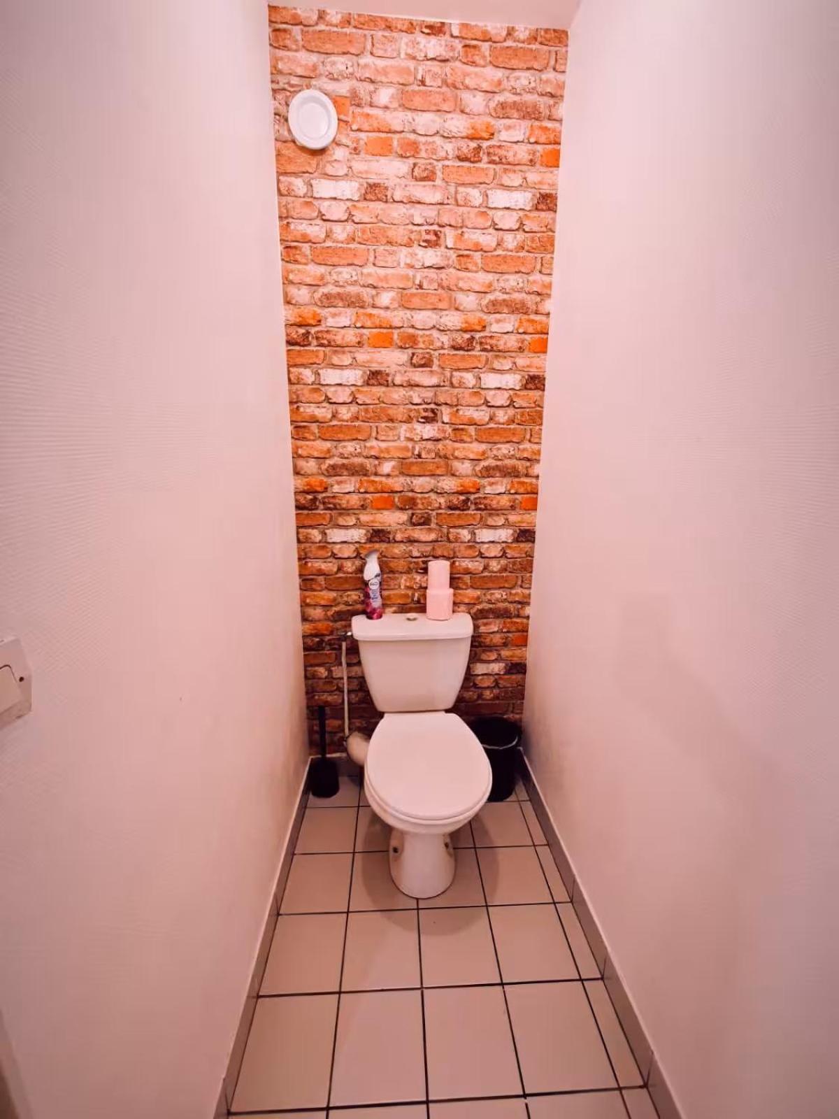 Mini-Studio Avec Kitchenette Ou Chambre Confort Avec Frigo Et Tv - Parking En Option Sur Resa ! Chaville Eksteriør bilde